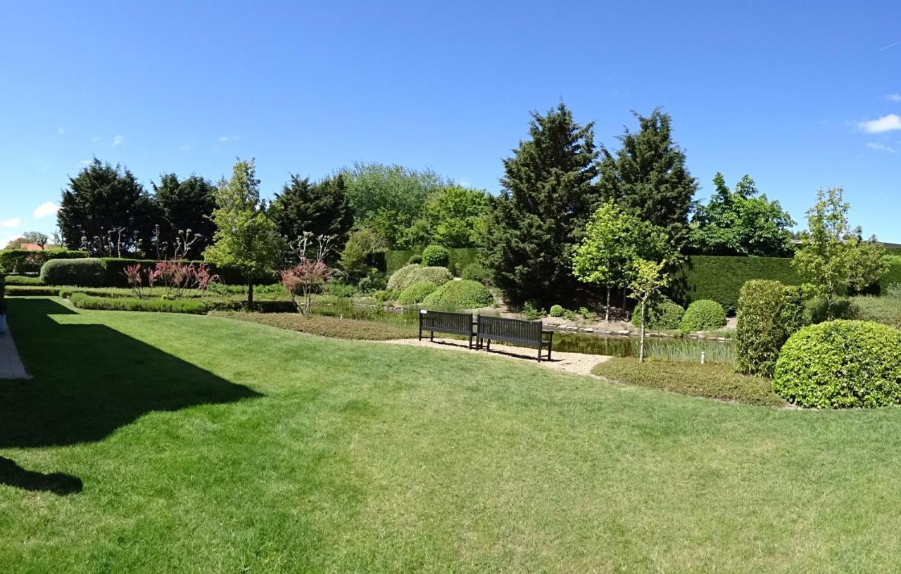 Vakantieappartement Green Garden Де Хаан Екстериор снимка